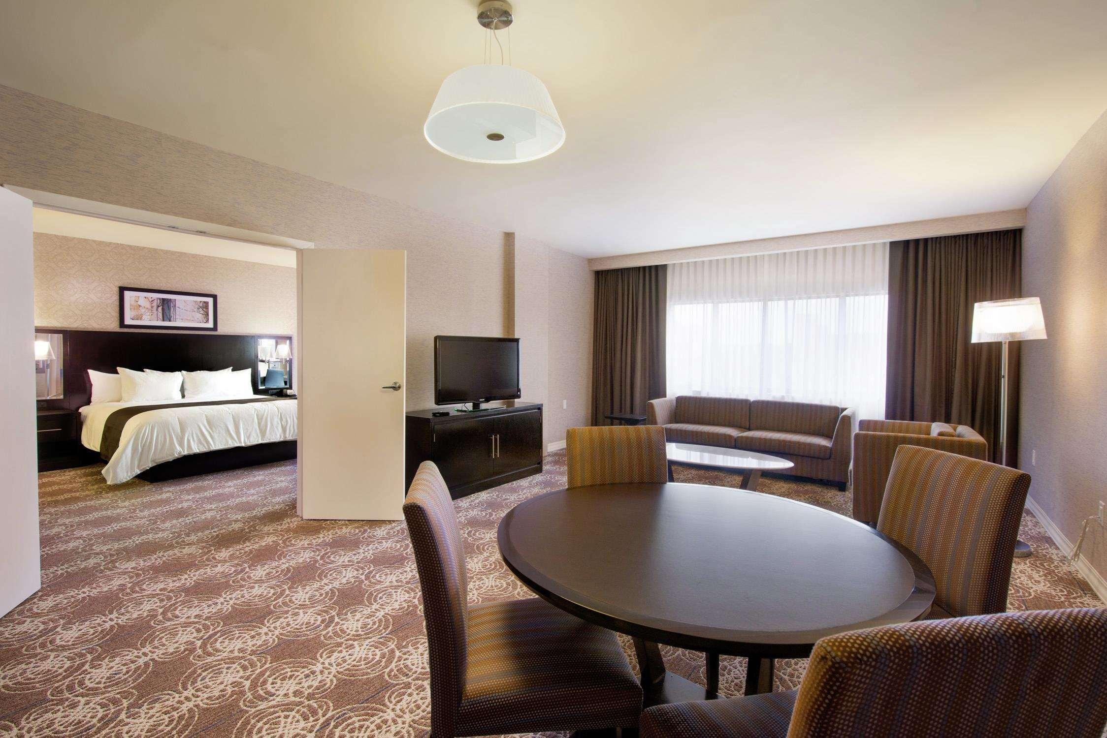 Отель Doubletree By Hilton Бингемтон Экстерьер фото